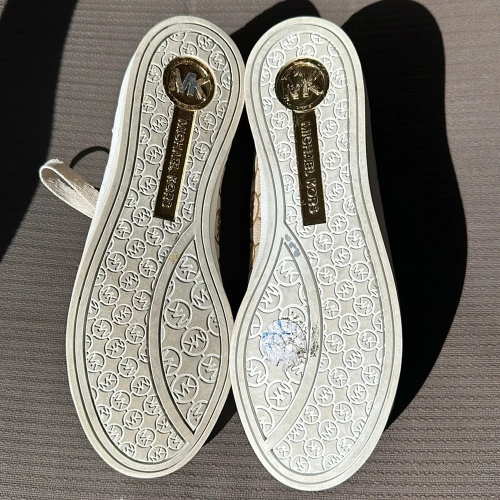 Michael Kors Signature MK Leather Trim City Sneaker  6 1/2 - Picture 6 of 7